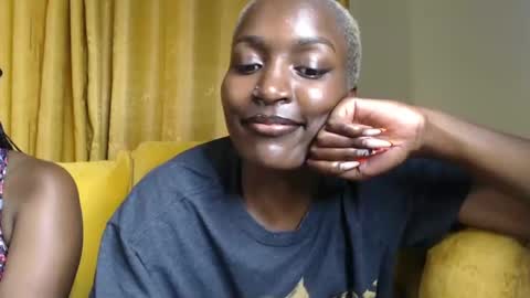 Snapshot of prettyquee chatting on 01/25/25, 02:14 sasha online show from 01/25/25, 02:14