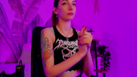 Snapshot of prettyreckess chatting on 01/09/25, 10:52 Mila -NONUDE MODEL online show from 01/09/25, 10:52