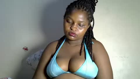 Snapshot of prettyriss chatting on 05/22/26, 08:14 prettyriss online show from 05/22/26, 08:14