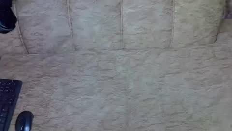 prettyshasha_ online show from 10/18/25, 06:26