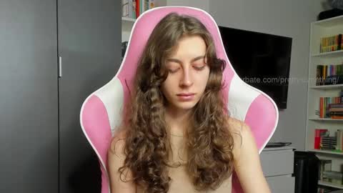 Snapshot of prettysomething chatting on 11/28/25, 05:54 Sophie next stream will be at Monday i will wait you guys online show from 11/28/25, 05:54