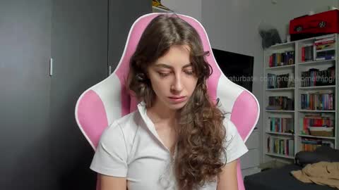 Snapshot of prettysomething chatting on 02/03/26, 08:52 Sophie next stream will be at Monday i will wait you guys online show from 02/03/26, 08:52