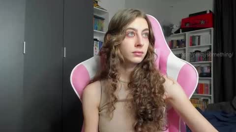 Snapshot of prettysomething chatting on 03/19/26, 05:44 Sophie next stream will be at Monday i will wait you guys online show from 03/19/26, 05:44