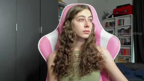 Snapshot of prettysomething chatting on 03/24/26, 05:23 Sophie next stream will be at Monday i will wait you guys online show from 03/24/26, 05:23