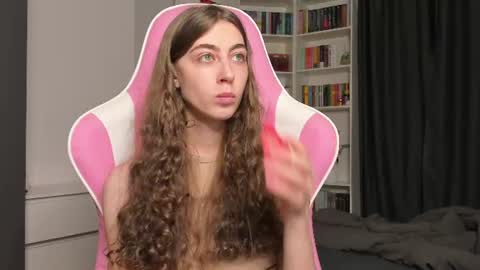 Sophie  next stream will be at Monday  i will wait you guys  online show from 07/05/26, 05:03