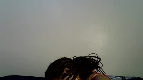 Snapshot of prettytess chatting on 05/20/26, 10:10 prettytess online show from 05/20/26, 10:10