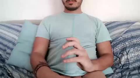 Snapshot of prettythick3 chatting on 02/02/25, 09:51 prettythick3 online show from 02/02/25, 09:51