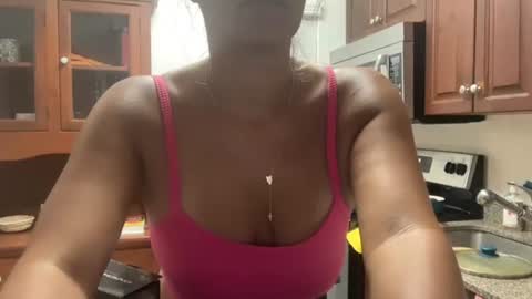 prettyyykittyyy22 online show from 09/23/25, 02:03