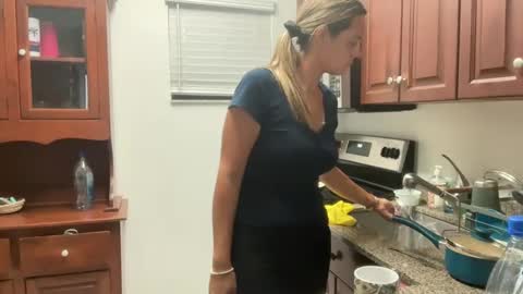 prettyyykittyyy22 online show from 11/02/25, 09:39