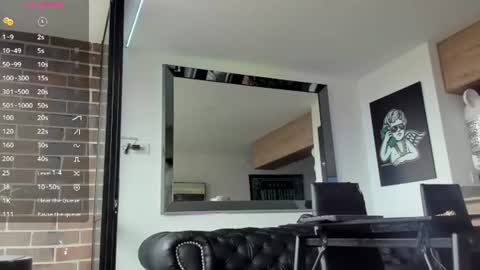 Snapshot of pretur_crubaa chatting on 06/12/26, 12:04 PRETUR online show from 06/12/26, 12:04