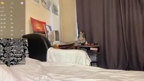 Amelia online show from 06/01/26, 10:39