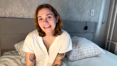 Anna Vdovoch online show from 10/13/25, 08:14