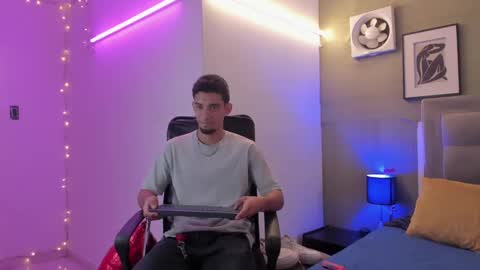 prince_arthur77 online show from 03/05/25, 01:06