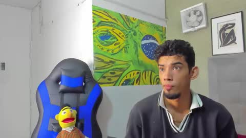 prince_arthur77 online show from 10/28/25, 12:52