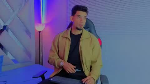 prince_arthur77 online show from 07/04/26, 03:18