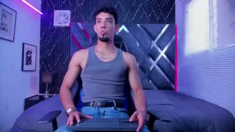 prince_arthur77 online show from 07/22/26, 01:58