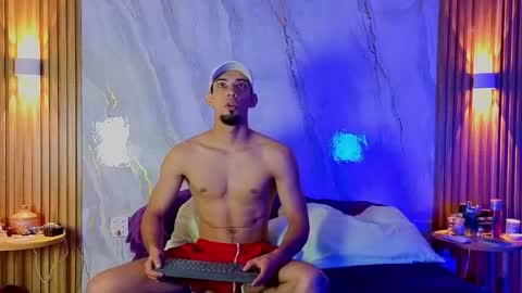 prince_arthur77 online show from 07/25/26, 10:02