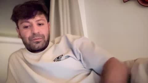 Snapshot of princea933 chatting on 09/27/25, 07:19 PrinceA933 online show from 09/27/25, 07:19