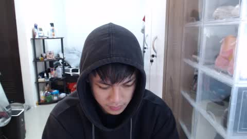 Prince Adrian online show from 03/05/25, 06:01