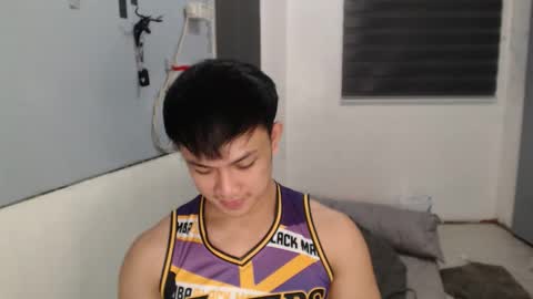 Prince Adrian online show from 11/03/25, 06:20