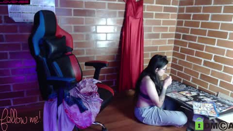 Leia online show from 01/09/25, 01:50