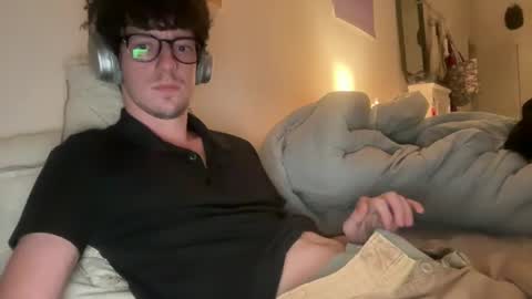 Snapshot of princespeaches chatting on 09/15/25, 01:49 Peaches online show from 09/15/25, 01:49