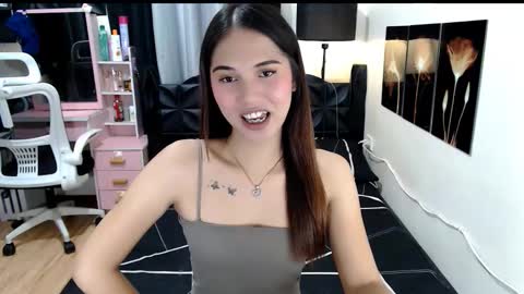 Snapshot of princess_018 chatting on 10/15/25, 01:39 Shane online show from 10/15/25, 01:39