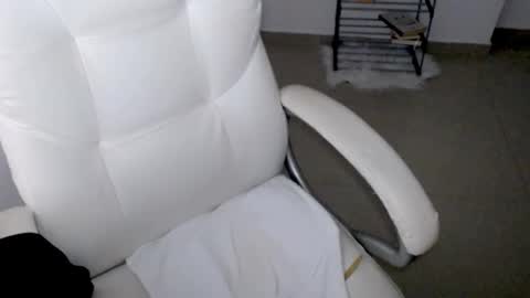 valery dollx online show from 12/14/24, 10:50