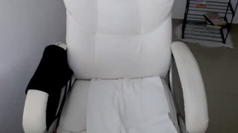 valery dollx online show from 01/23/25, 04:52