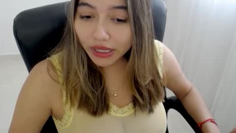 Snapshot of princess_19x chatting on 02/28/26, 09:49 valery dollx online show from 02/28/26, 09:49