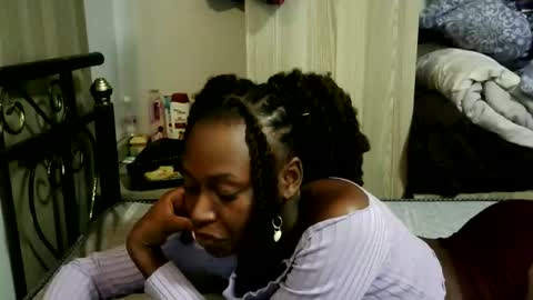 Snapshot of princess_aishy chatting on 04/06/26, 05:25 Daddys toy online show from 04/06/26, 05:25