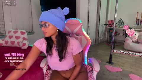 Snapshot of princess_cece chatting on 11/06/25, 07:31 Cece NEXT LIVESTREAM -- DEC. 4th 7 PM CST online show from 11/06/25, 07:31