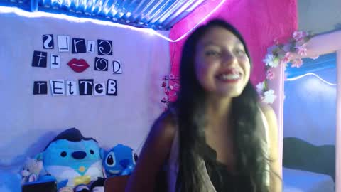  Elia  online show from 11/10/25, 09:14