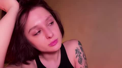 Kristina online show from 02/05/25, 03:52
