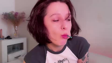 Kristina online show from 02/18/25, 05:31