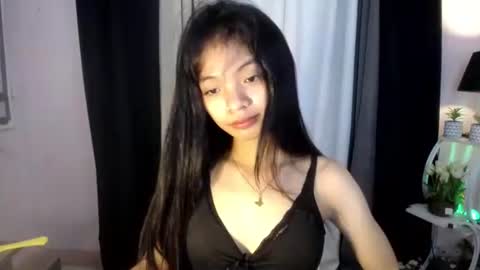 Snapshot of princess_luxe chatting on 02/01/26, 10:36 Cutie Princess online show from 02/01/26, 10:36