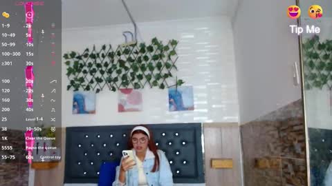 Snapshot of princess_martinez chatting on 10/08/25, 03:42 Princess Martinez online show from 10/08/25, 03:42