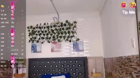 Snapshot of princess_martinez chatting on 10/29/25, 04:42 Princess Martinez online show from 10/29/25, 04:42