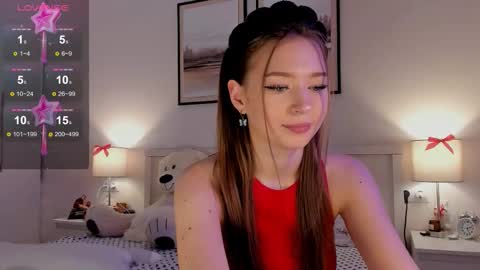 Princess Diana online show from 11/17/25, 06:35