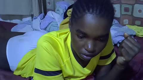 princess_scovia online show from 09/15/25, 04:12