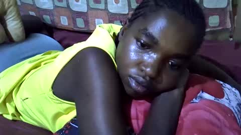 princess_scovia online show from 11/11/25, 09:48