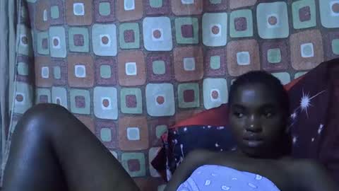 princess_scovia online show from 11/13/25, 06:29