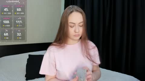 Snapshot of princess_sonya chatting on 05/20/26, 06:41 Sonya online show from 05/20/26, 06:41
