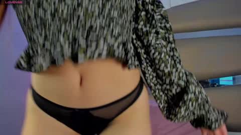 Snapshot of princess_tokyo_ chatting on 02/01/25, 03:28 princess_tokyo_ online show from 02/01/25, 03:28