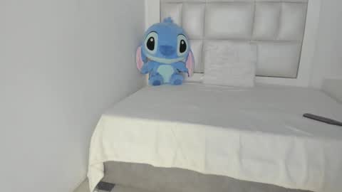 Snapshot of princess_tokyo_ chatting on 11/05/25, 05:40 princess_tokyo_ online show from 11/05/25, 05:40