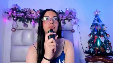 princess_tokyo_ online show from 12/22/25, 04:20