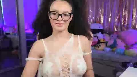 Snapshot of princessamberrrxo chatting on 04/23/26, 02:02 Amber online show from 04/23/26, 02:02