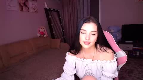 princessamira1 online show from 09/29/25, 03:17
