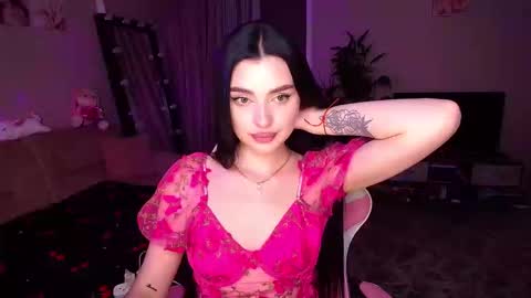 princessamira1 online show from 11/13/25, 04:06