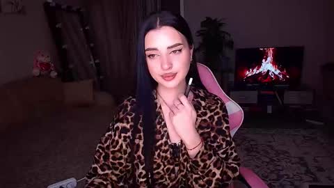 princessamira1 online show from 04/01/26, 01:41